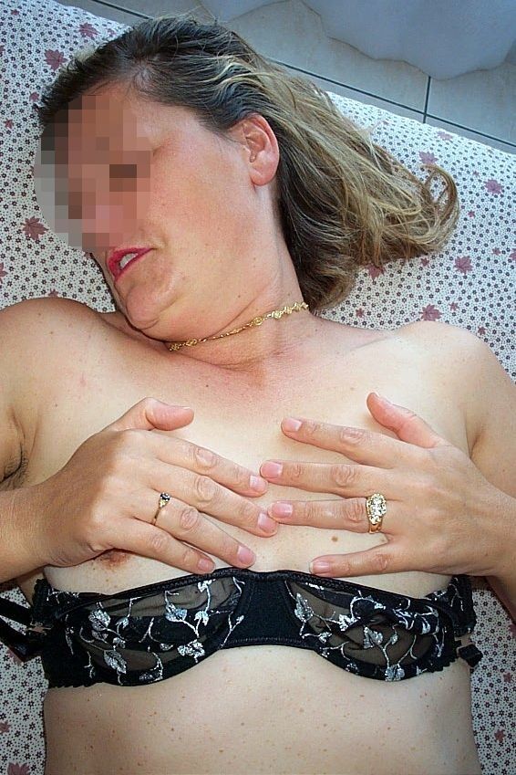 Free porn pics of french ex sex friend 1 of 15 pics