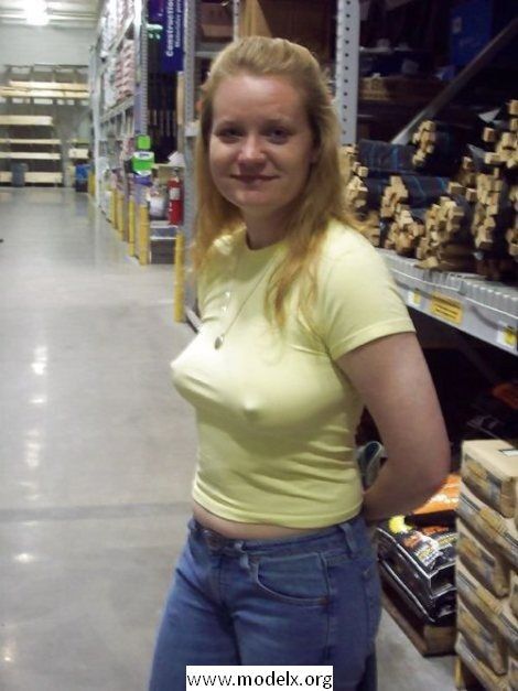 Free porn pics of Girls Flashing in public stores 11 of 39 pics