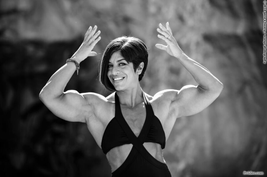 Free porn pics of Muscle milf in swimsuit with bob haircut 18 of 51 pics