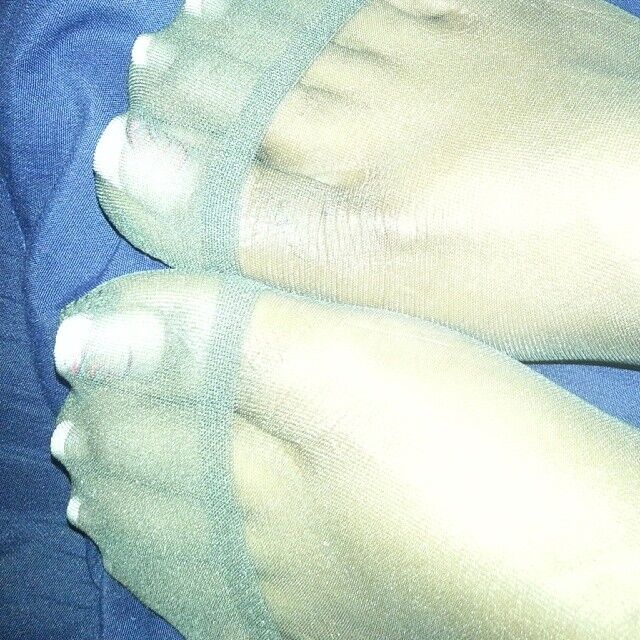 Free porn pics of Ebony Sexy Feet 23 of 142 pics