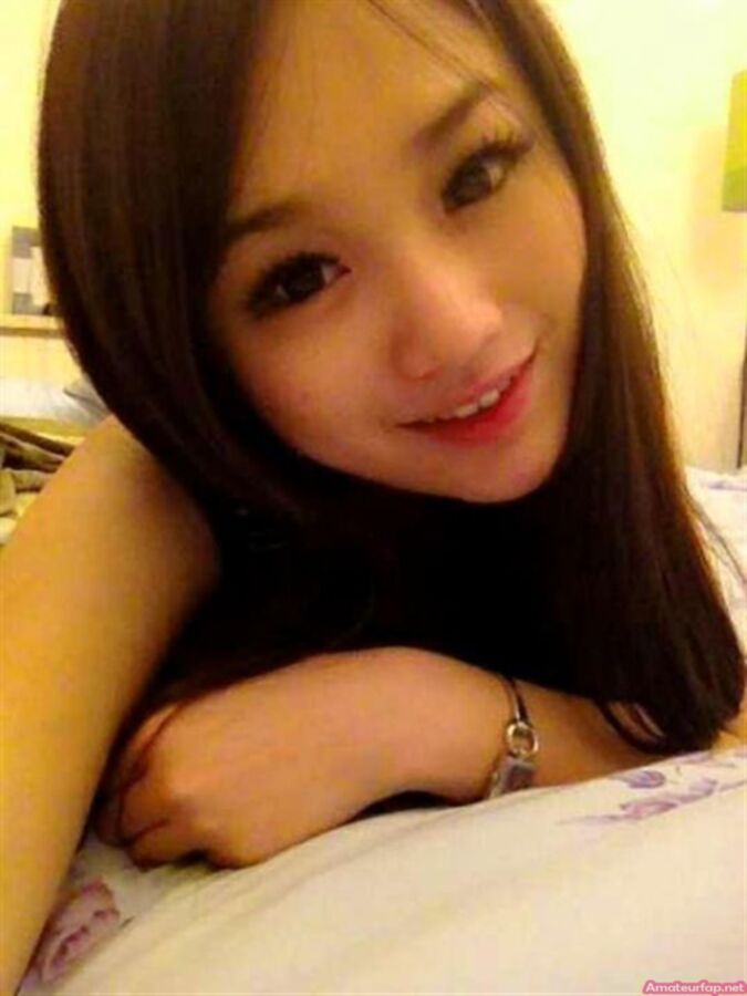 Free porn pics of Chinese Teen Makes First Sex Photos 3 of 40 pics