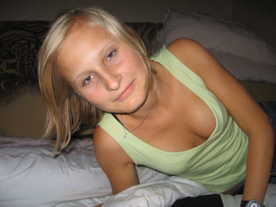 Free porn pics of fabulous blond well know  5 of 281 pics