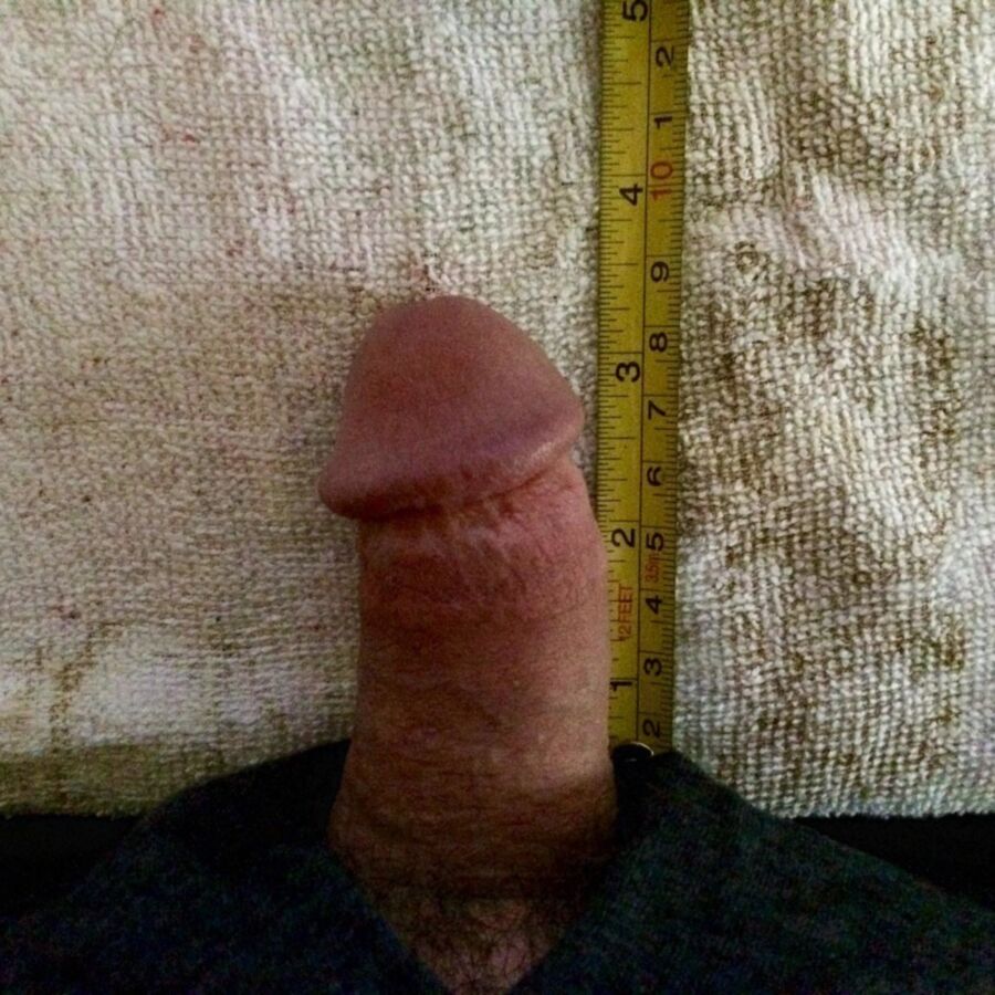 Free porn pics of Tiny dick? 6 of 7 pics
