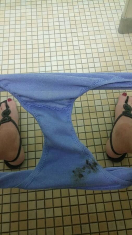 Anal bleeding while pregnant Fruit of the loom man bikini
