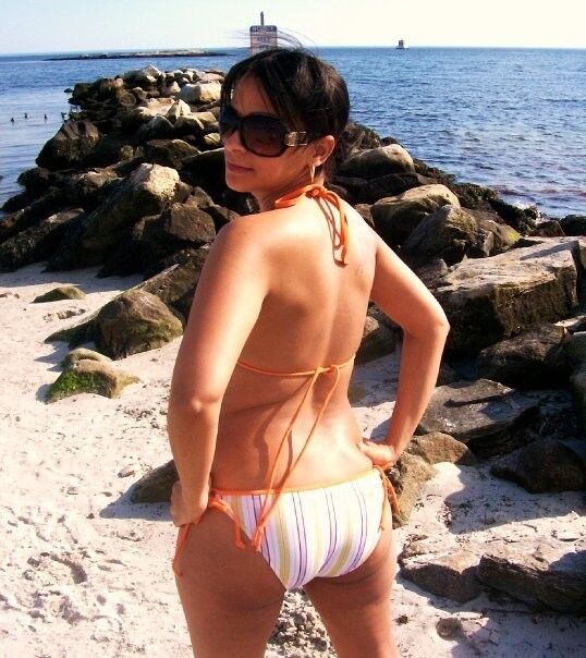 Free porn pics of Arlene, sexy mature latina 9 of 53 pics