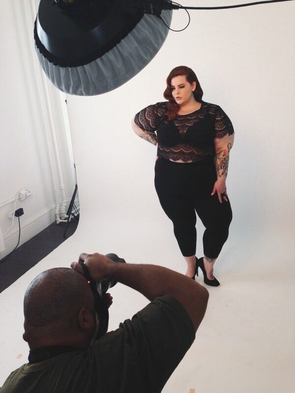 Free porn pics of tess holliday 4 of 117 pics