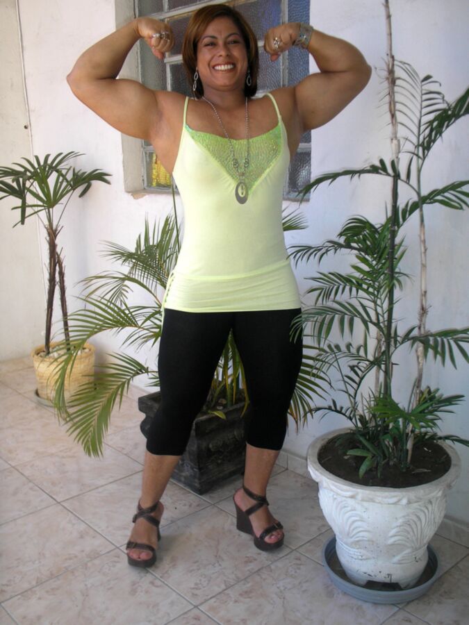 Free porn pics of Muscle woman - Simone Sousa 24 of 85 pics