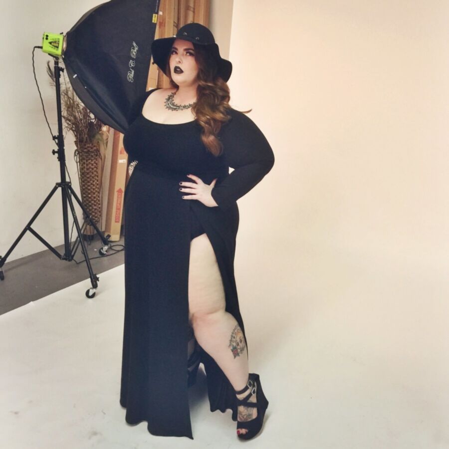 Free porn pics of tess holliday 11 of 117 pics