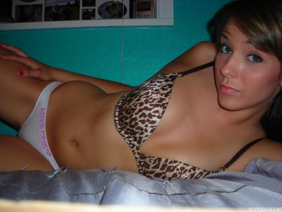 Free porn pics of Blonde college girl bedroom Self Shots 1 of 84 pics