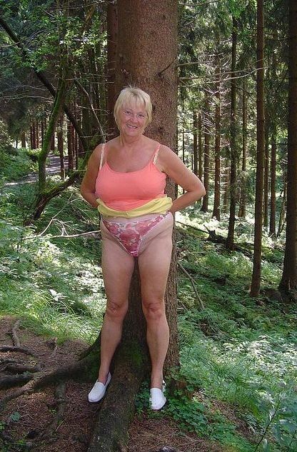 Free porn pics of Sexy Blonde Mature Big Tits GILF Lis 15 of 42 pics