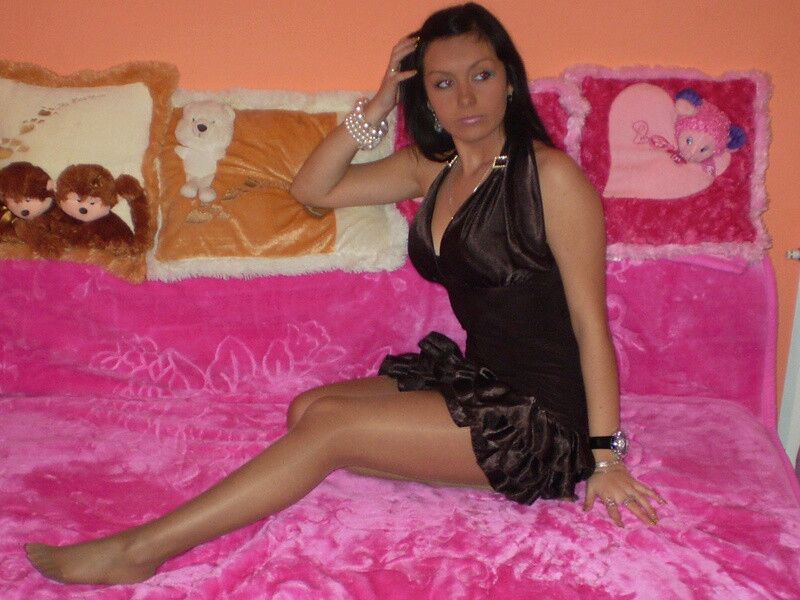 Free porn pics of Sylwia - hot polish slut with perfect legs 10 of 48 pics