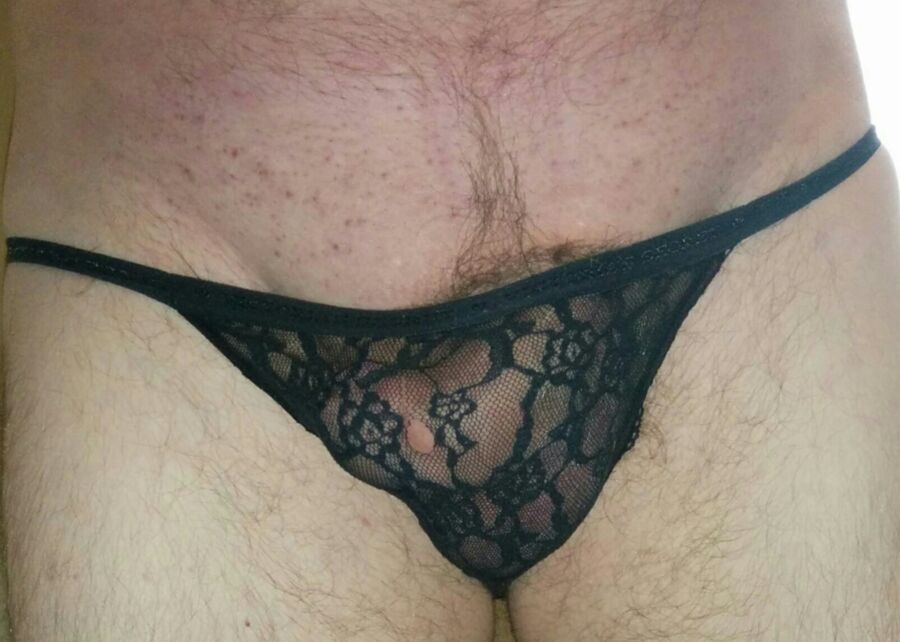 Free porn pics of Pussy and clit need a shave 8 of 36 pics