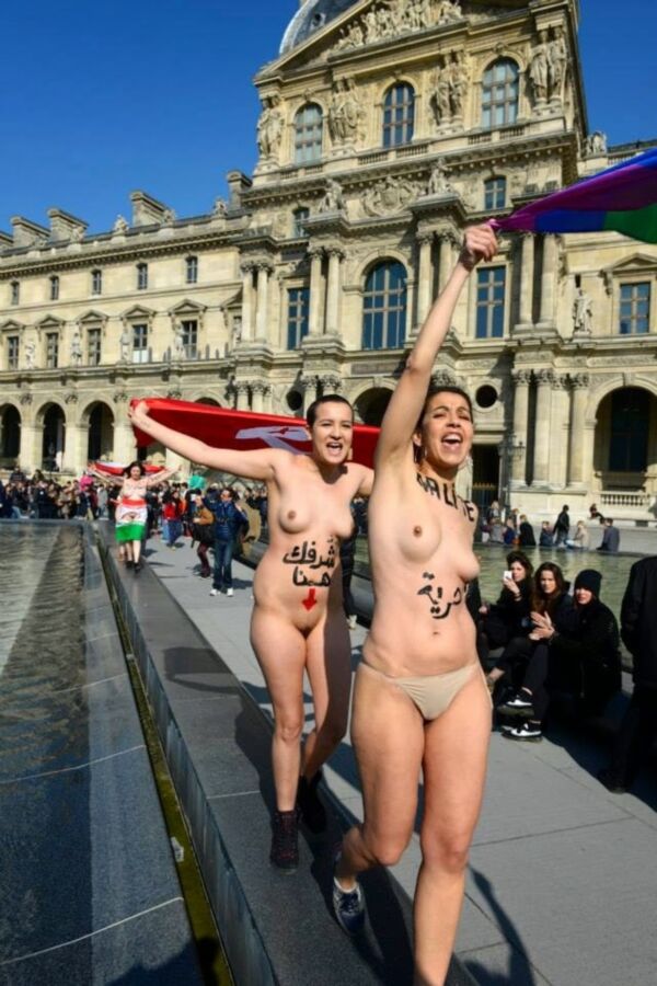 Free porn pics of naked protest 9 of 25 pics