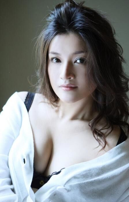 Free porn pics of Japanese milf celeb- Wakako Shimasaki 5 of 8 pics