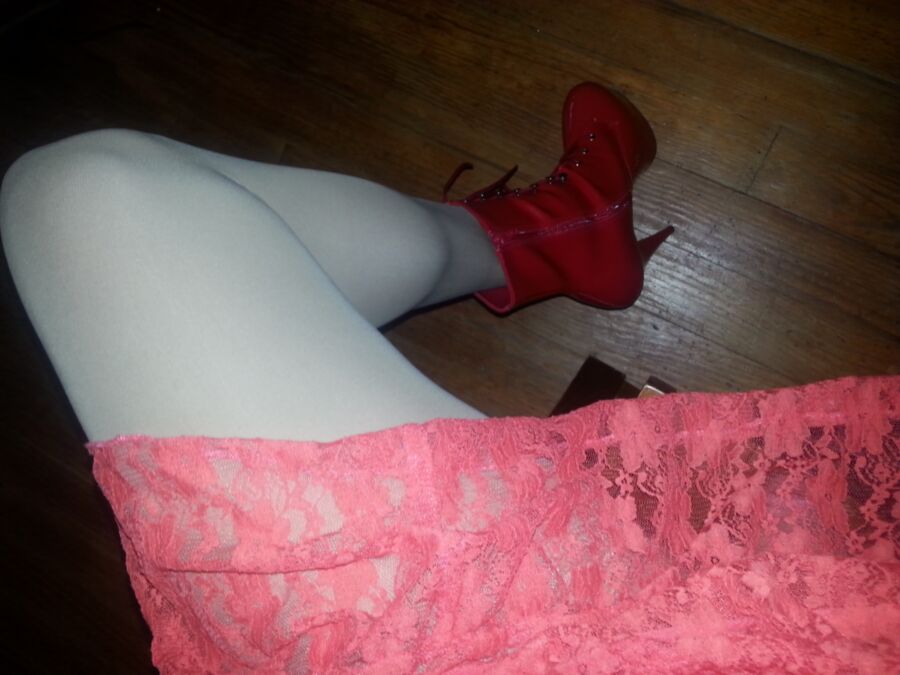 Free porn pics of Macey Red Boots 1 of 8 pics
