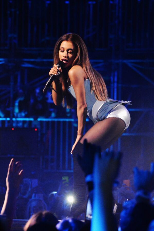 Free porn pics of Ariana Grande - On Tour 20 of 88 pics