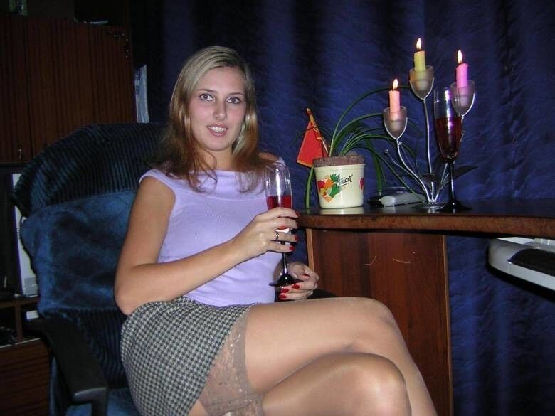 Free porn pics of Pantyhose, girls and ladies maybe even a wife 1 of 17 pics