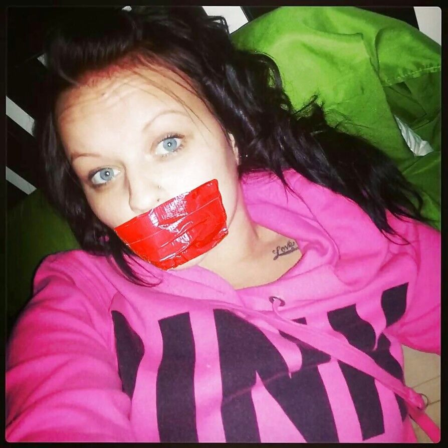 Free porn pics of Gagged girls 15 of 17 pics