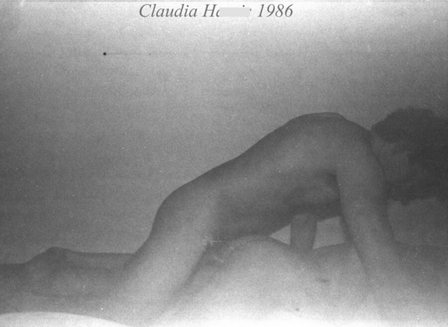 Free porn pics of Claudia H. 14 of 15 pics