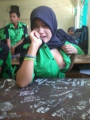 Free porn pics of I love indonesian girls 13 of 14 pics