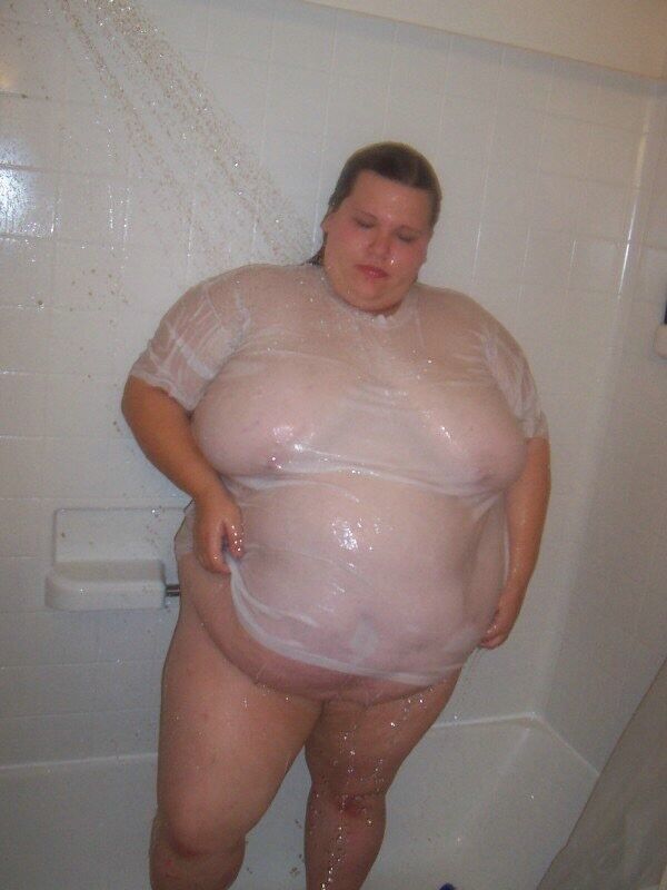 Valuable Free bbw shower porn you have Free bbw shower porn really