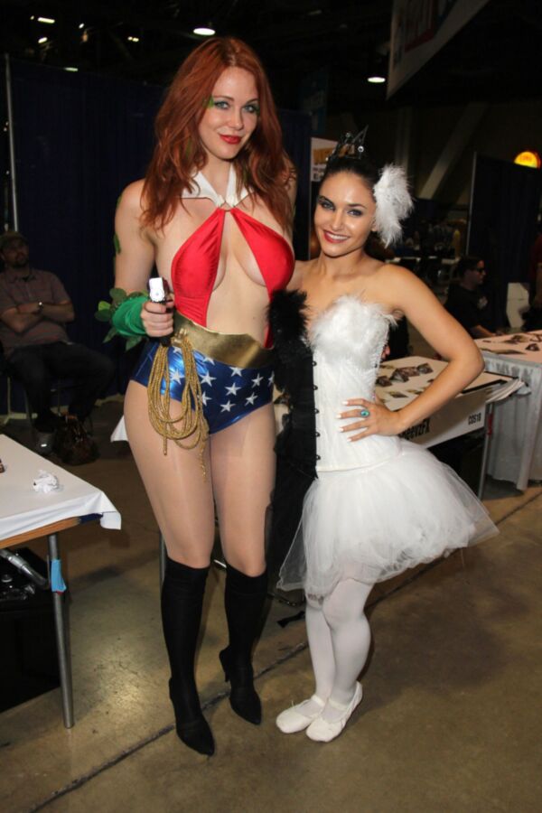 Free porn pics of Maitland ward :a new sexy cosplay in long beach 18 of 41 pics