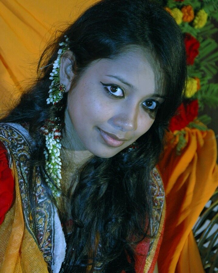 Free porn pics of Best young desi face for creampie 5 of 36 pics