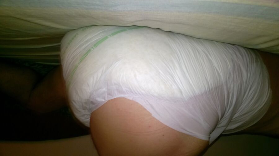 Free porn pics of Morning diaper 17 of 18 pics