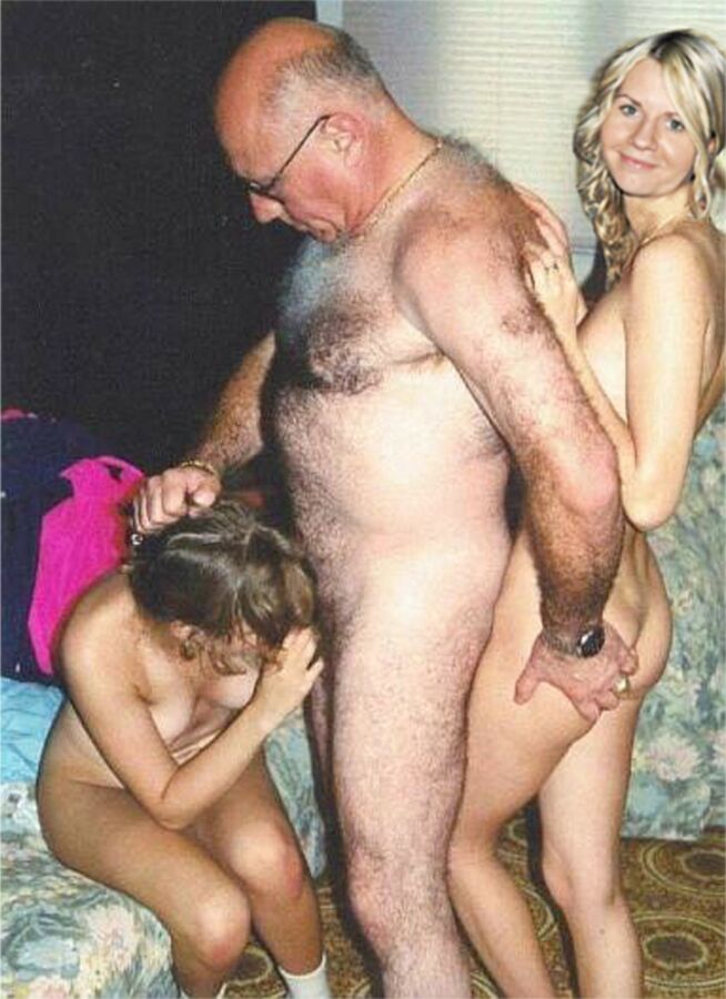 Mature mums threesome Big lesson milf