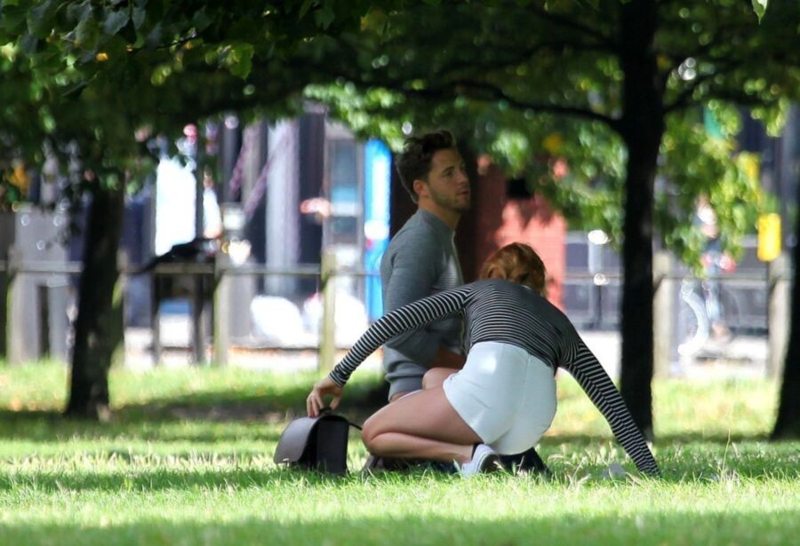 Free porn pics of Margot Robbie - Short Shorts in London Park 10 of 22 pics