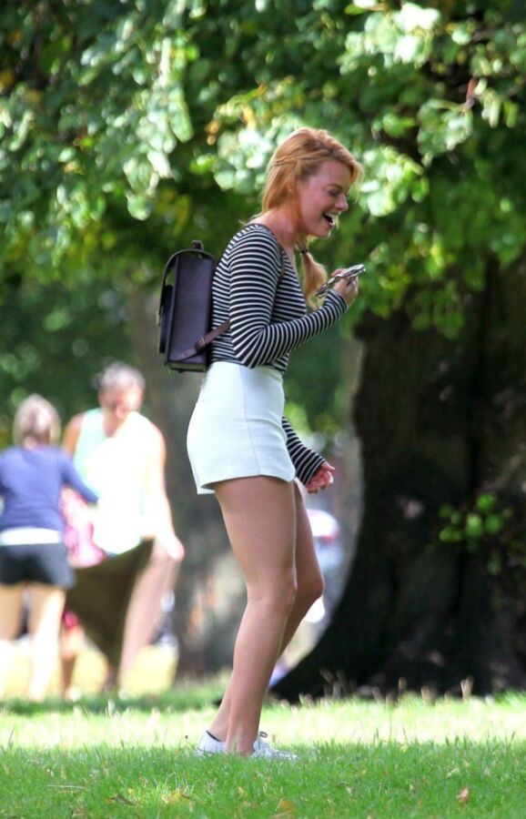 Free porn pics of Margot Robbie - Short Shorts in London Park 5 of 22 pics