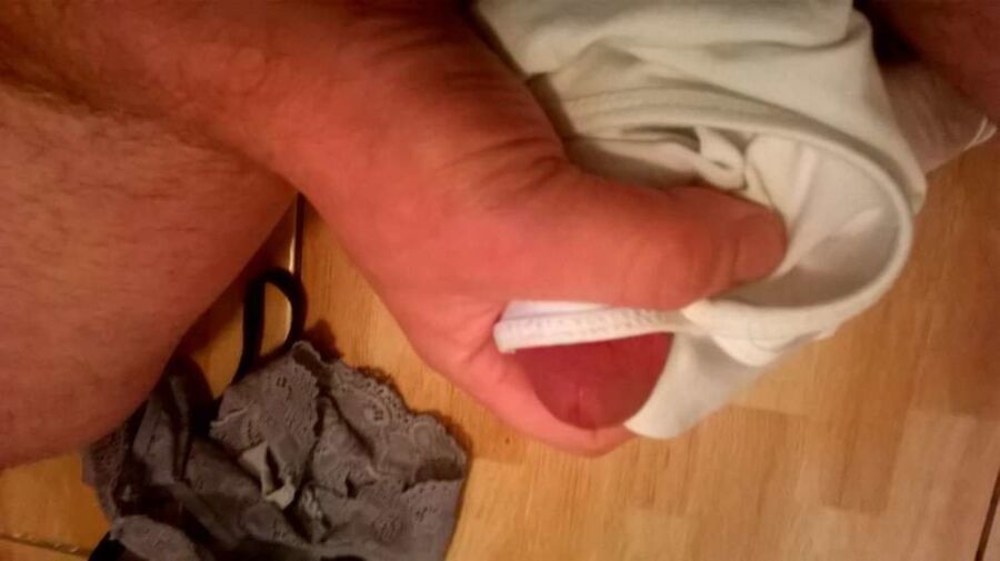 Wanking asian panties crunchboy