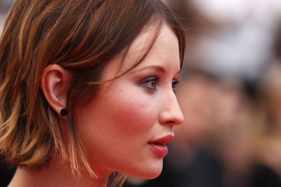 Free porn pics of emily browning 19 of 71 pics