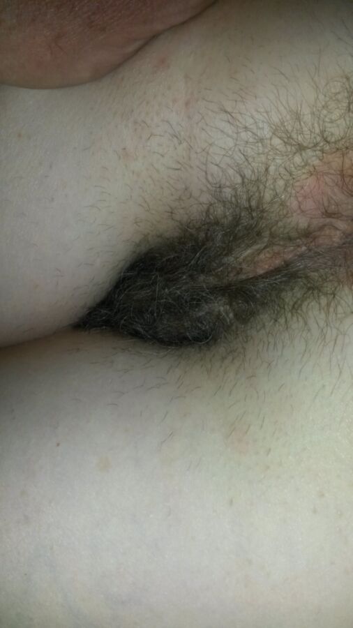 Free porn pics of hairy wife cunt 4 of 5 pics