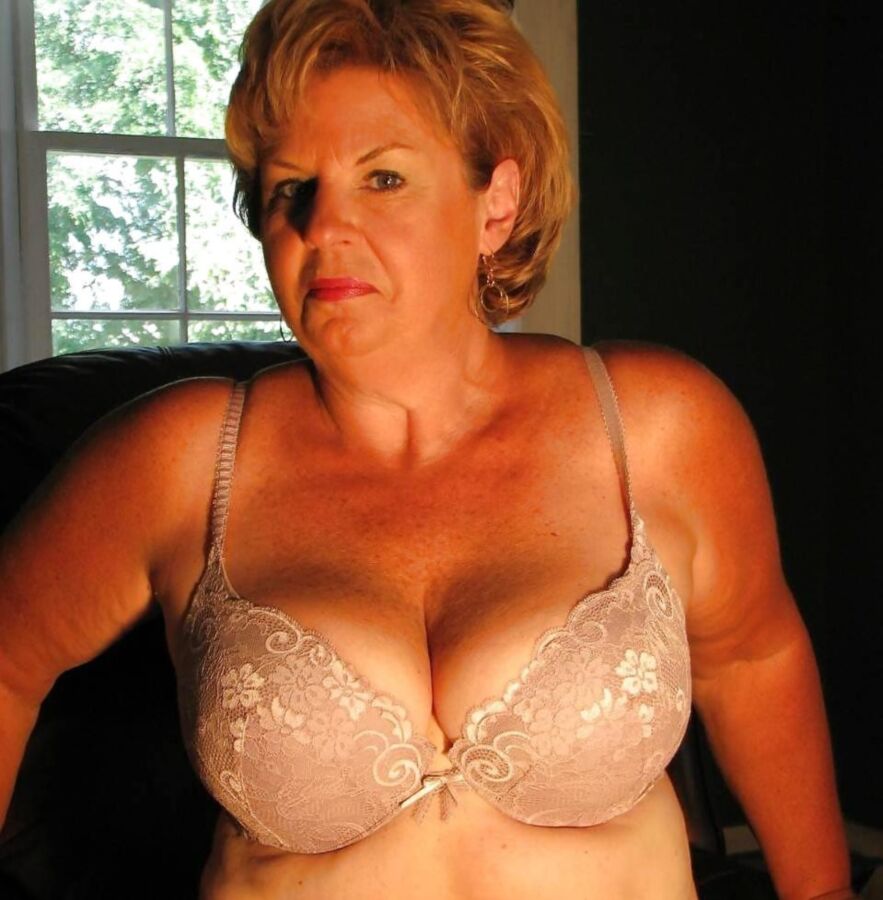 Free porn pics of Lovely grannies 19 of 116 pics