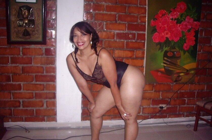 Free porn pics of Maduras Latinas (Maria) 2 of 11 pics