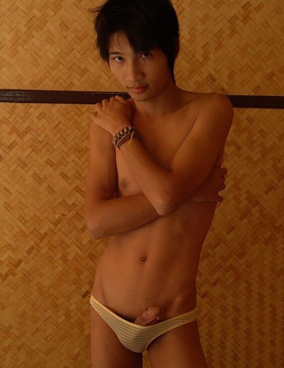 Free porn pics of Asian twinks I want to have sex with. 2 of 40 pics