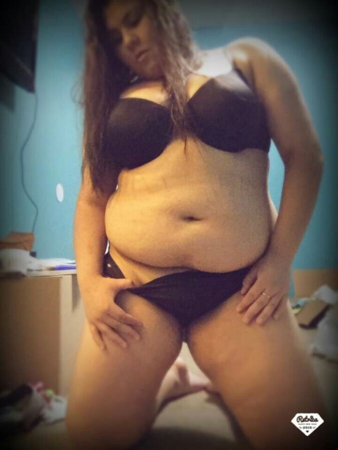 Free porn pics of chubby latina bbw teen big tits teen bra and panties teens 20 of 42 pics