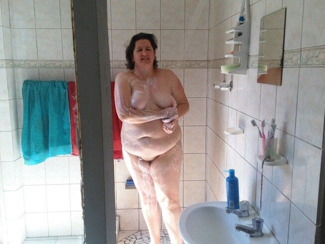 Free porn pics of bbw wife on displayed 15 of 30 pics