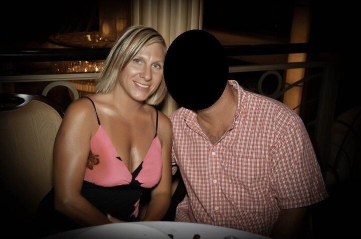 Blondes Sexhäschen veim Solofick Blondes Sexhäschen veim Solofick