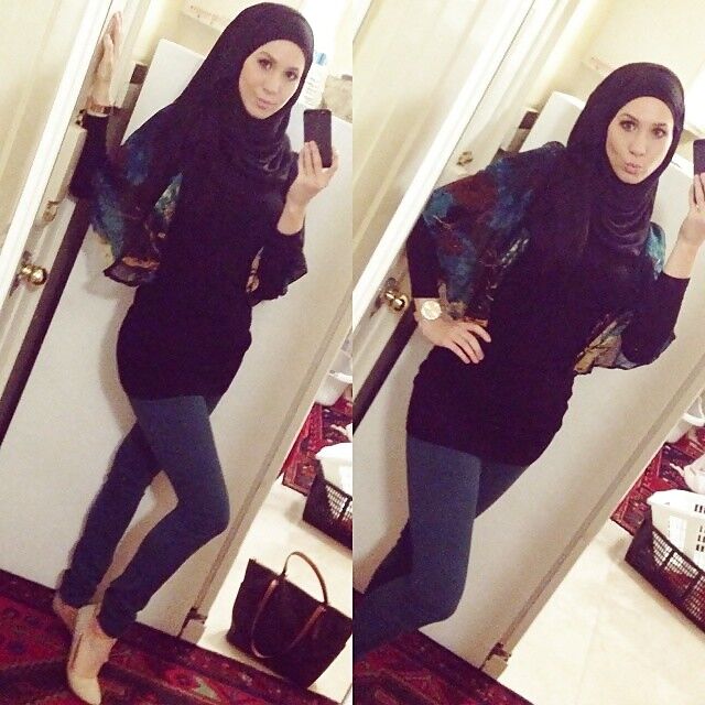 Free porn pics of NORA - horny young hijabi girl 19 of 38 pics