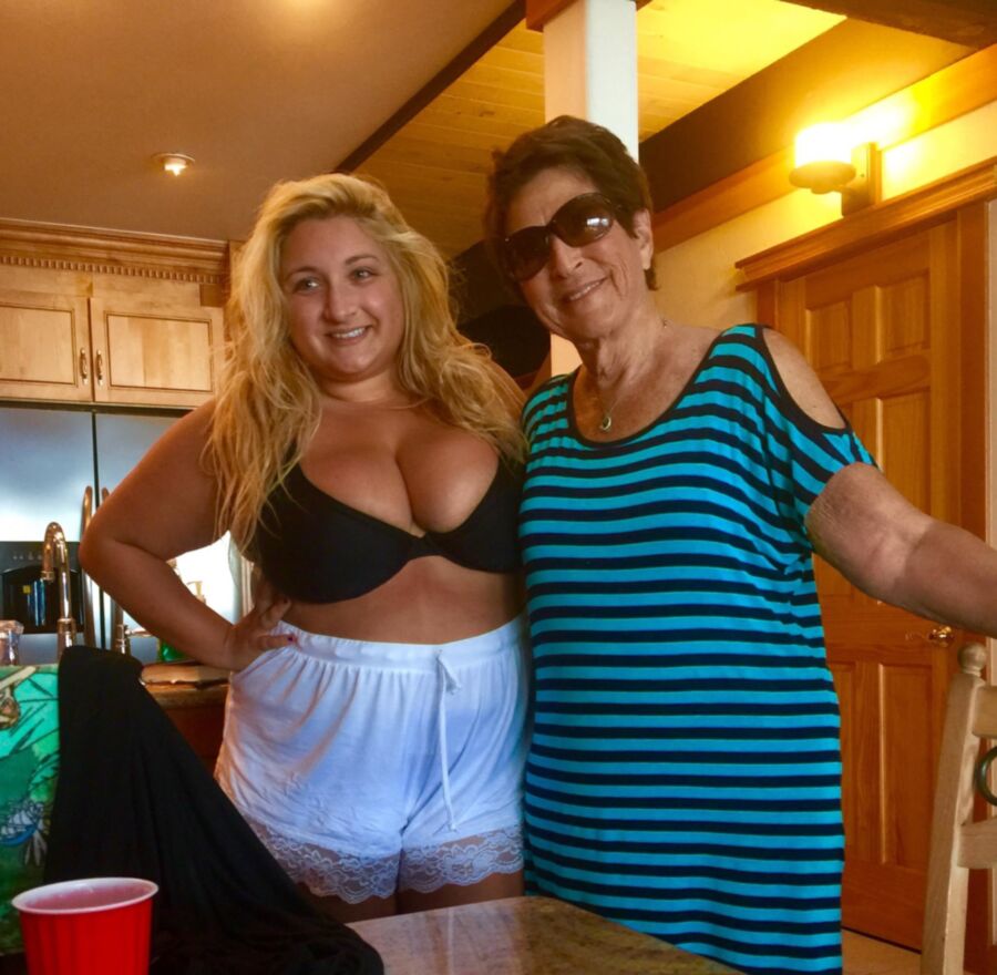 Mothers and embarrassing masturbation Stewies first hustler magizene