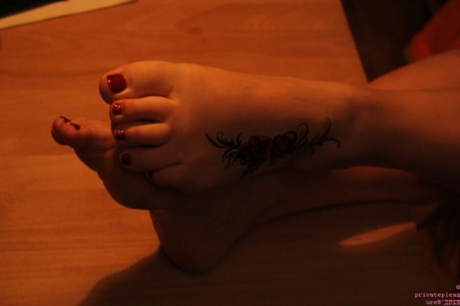 Free porn pics of roemoe barefoot tatoo sex 18 of 68 pics