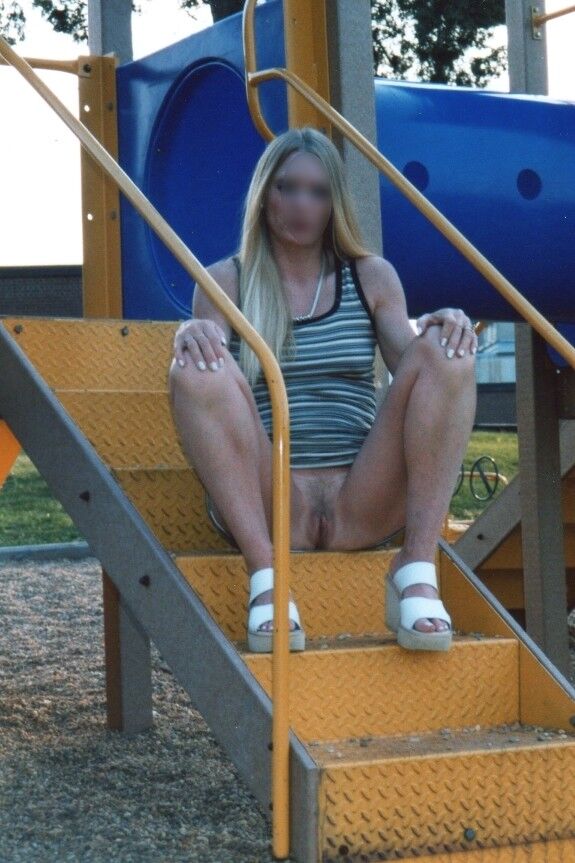 Free porn pics of Upskirts at the playground 2 of 12 pics