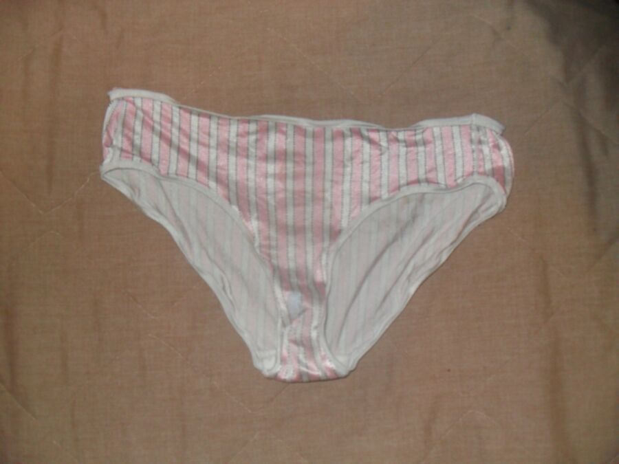 Free porn pics of panties tangas cacheteros vestidos de baño 13 of 42 pics