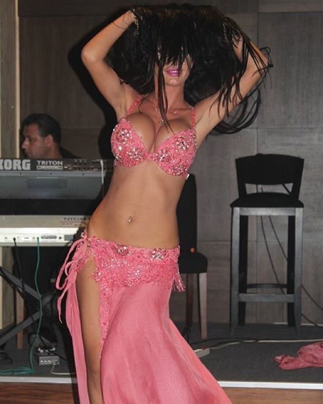 Free porn pics of Arabic Dancer Samaher 11 of 19 pics