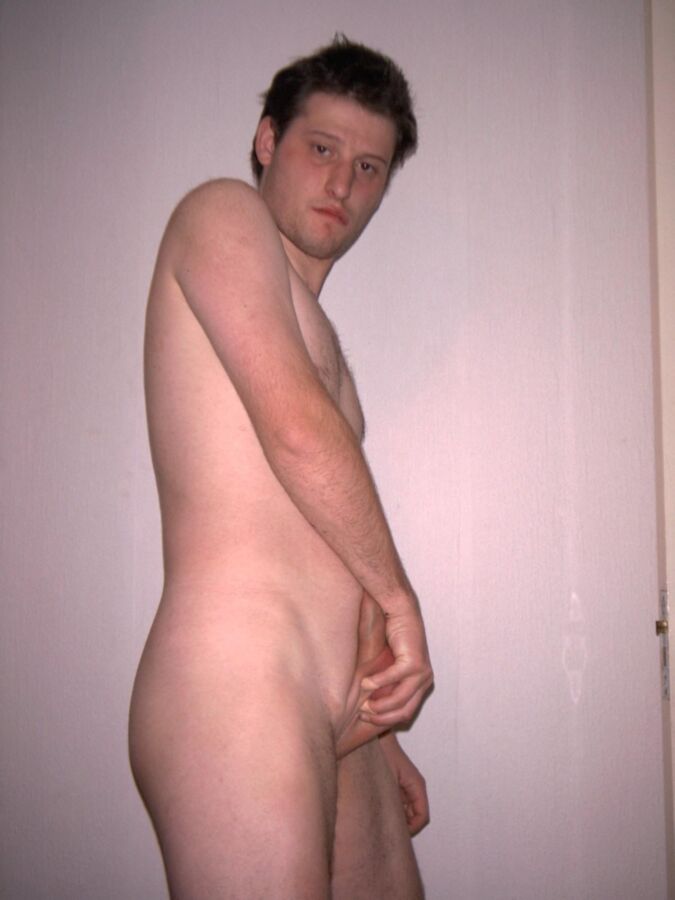 Free porn pics of Posing naked Jonathan 15 of 18 pics