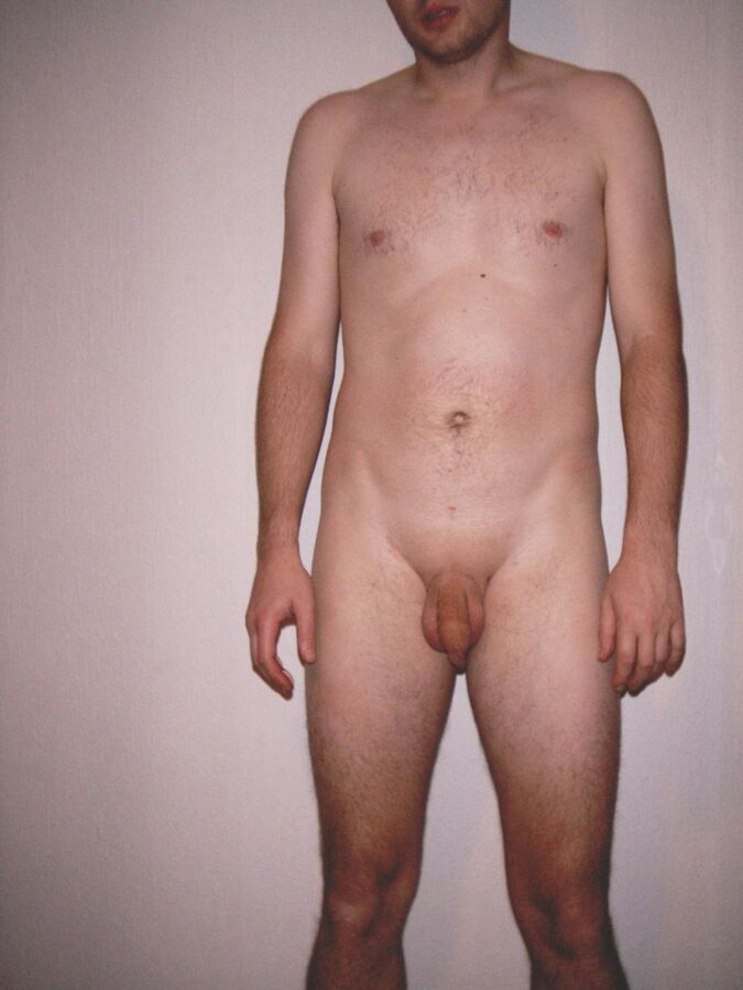 Free porn pics of Posing naked Jonathan 17 of 18 pics