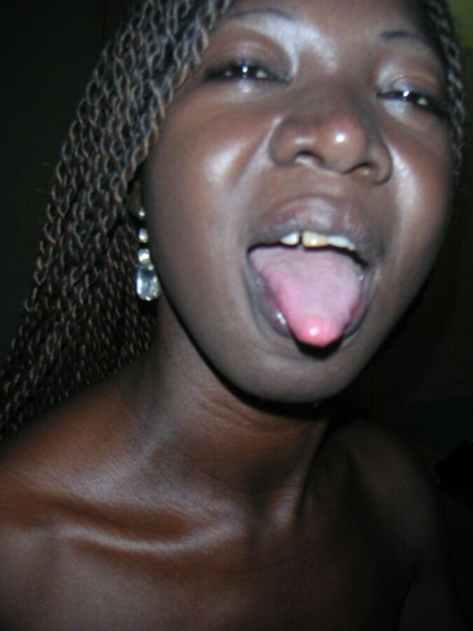 Free porn pics of Burkina Faso - Ouagadougou hooker hates taking cum in her mouth 2 of 7 pics