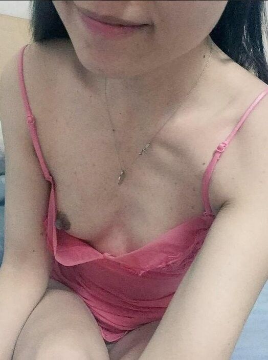 Free porn pics of Amateur Asian Girl Selfie and Show Her Boobs and Pussy 2 of 11 pics